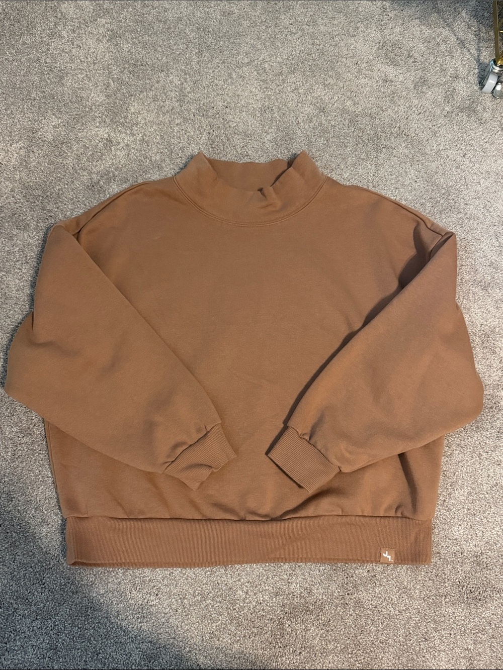 Joy Lab mock neck pullover - sz M
